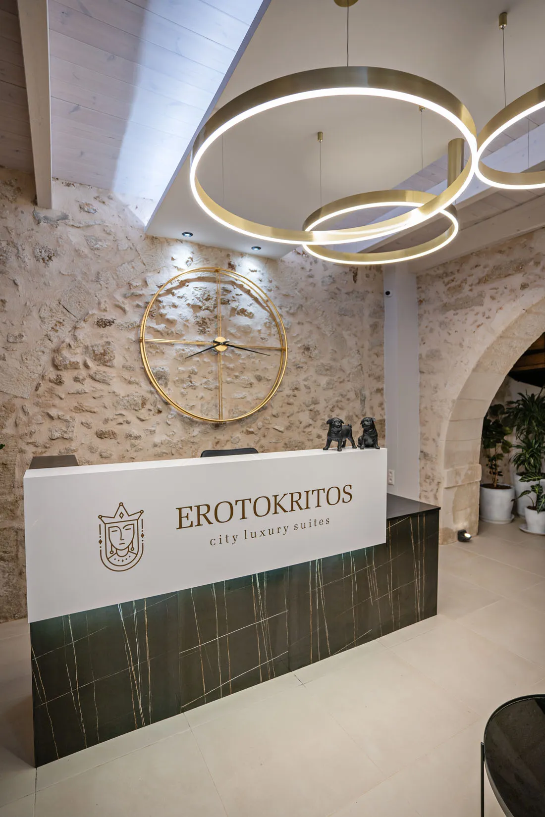 Erotokritos Suites Reception and Garden